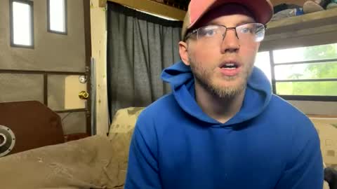 Daddy online show from May 22, 10:15 pm