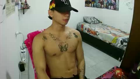 dillom420 online show from January 8, 7:49 pm