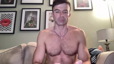 Dillon online show from January 8, 8:50 pm