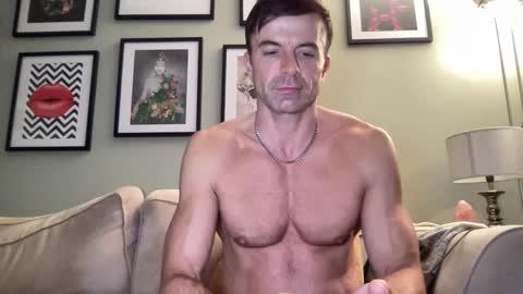 Dillon online show from January 22, 8:28 pm