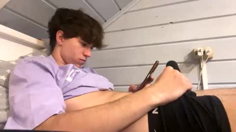 Snapshot of dimamozaev400 chatting on November 2, 3:47 pm Dima online show from November 2, 3:47 pm