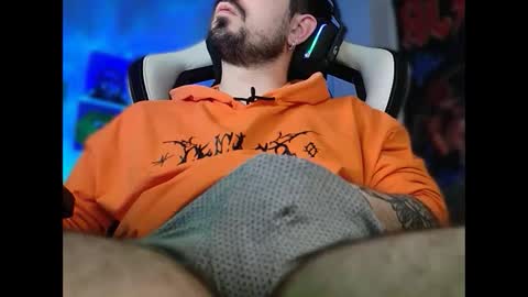 Snapshot of dimas22222 chatting on February 4, 2:07 am dimas22222 online show from February 4, 2:07 am