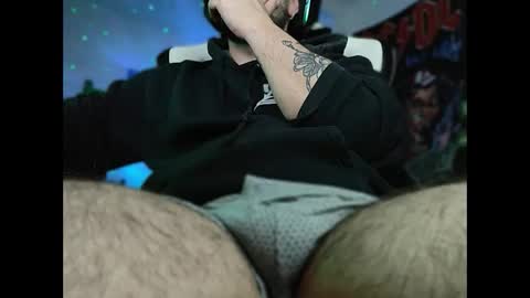 Snapshot of dimas22222 chatting on February 10, 1:24 am dimas22222 online show from February 10, 1:24 am