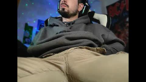 Snapshot of dimas22222 chatting on February 25, 3:49 pm dimas22222 online show from February 25, 3:49 pm