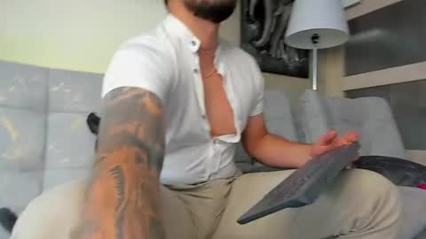 Angel Dimitri online show from July 25, 9:45 pm