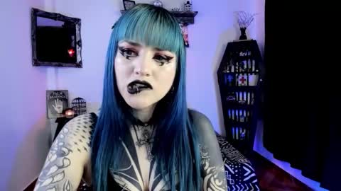 dimmuanddarkness online show from October 10, 6:23 am