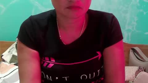 Snapshot of dimple_42 chatting on February 27, 3:25 am Dimple online show from February 27, 3:25 am