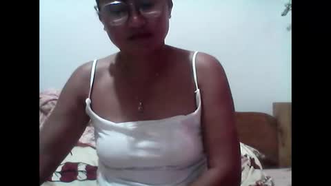 Snapshot of dimple_42 chatting on September 30, 11:04 am Dimple online show from September 30, 11:04 am