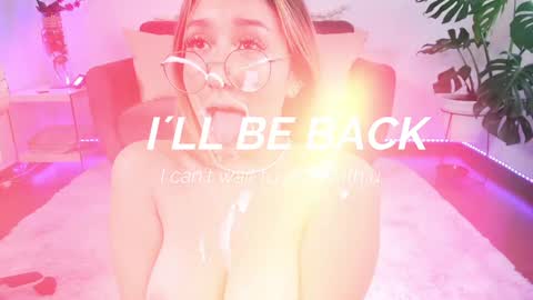 Snapshot of dina_ride chatting on December 11, 12:23 pm online show from December 11, 12:23 pm