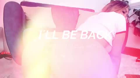 Snapshot of dina_ride chatting on March 2, 12:32 pm online show from March 2, 12:32 pm