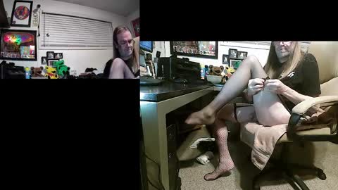 Dinkdork just having a good time online show from December 15, 9:45 am