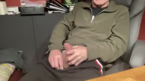 dinnerout1111 online show from December 24, 11:44 pm