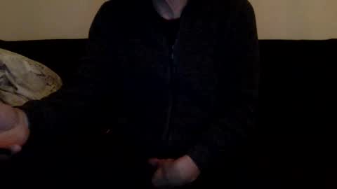 dinnerout1111 online show from January 22, 7:25 am