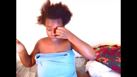 dinnydakrazx online show from December 16, 7:00 pm