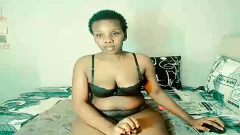 dinnydakrazx online show from December 4, 7:00 pm