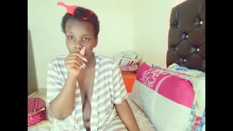 dinnydakrazx online show from January 12, 5:23 am