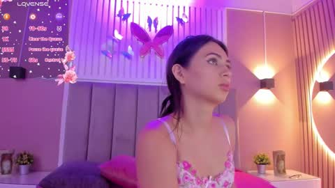 Cristal  online show from March 5, 3:18 am