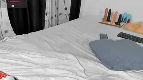 chocolate online show from March 13, 3:57 am