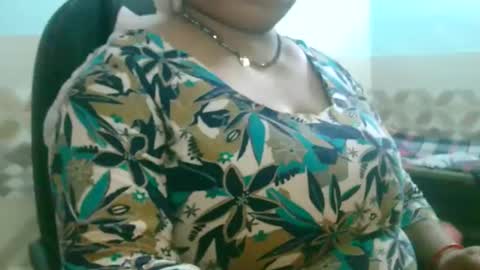 Snapshot of dipa2345 chatting on October 7, 10:56 am dipa2345 online show from October 7, 10:56 am