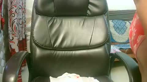 Snapshot of dipa2345 chatting on October 9, 4:54 am dipa2345 online show from October 9, 4:54 am