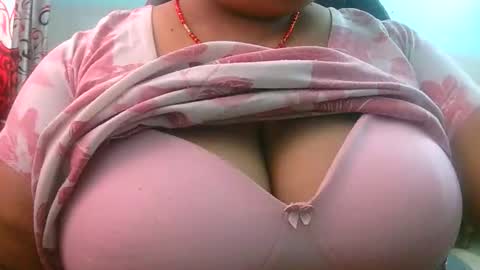 dipa2345 online show from November 13, 5:50 am