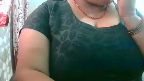 dipa2345 online show from January 6, 6:28 am