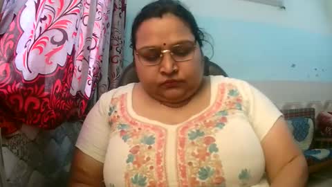 Snapshot of dipa2345 chatting on March 18, 5:10 am dipa2345 online show from March 18, 5:10 am