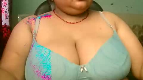Snapshot of dipa2345 chatting on April 20, 8:17 am dipa2345 online show from April 20, 8:17 am