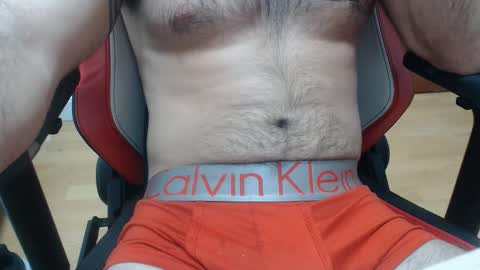 Snapshot of dirfocus chatting on October 19, 12:06 pm Z online show from October 19, 12:06 pm