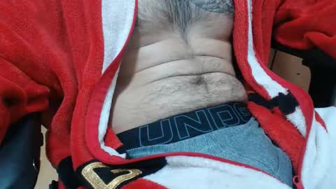 Snapshot of dirfocus chatting on December 4, 5:06 am Z online show from December 4, 5:06 am