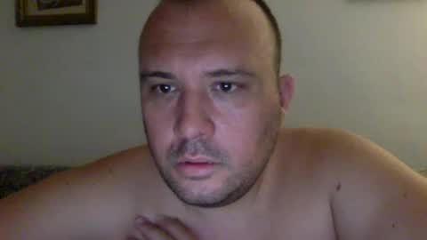 Snapshot of dirme chatting on June 19, 7:56 am dirme online show from June 19, 7:56 am