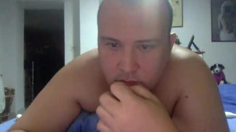 Snapshot of dirme chatting on June 22, 3:42 pm dirme online show from June 22, 3:42 pm
