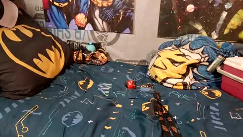 dirtmcgirt82 online show from September 27, 1:43 am