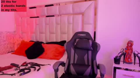 Violet online show from March 21, 8:30 am