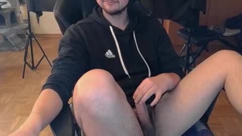 dirty_fun_boy online show from October 31, 9:54 am