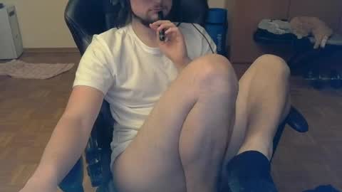 dirty_fun_boy online show from April 18, 8:09 pm