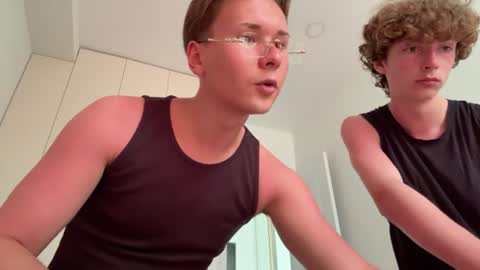 Snapshot of dirty_guysonchat chatting on June 23, 9:18 am Tom and James online show from June 23, 9:18 am