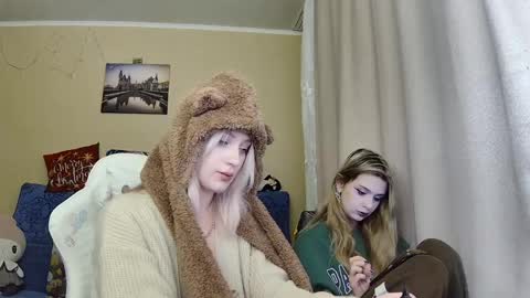 Snapshot of dirty_kiss69 chatting on April 30, 10:58 pm Dirty Kiss69 online show from April 30, 10:58 pm