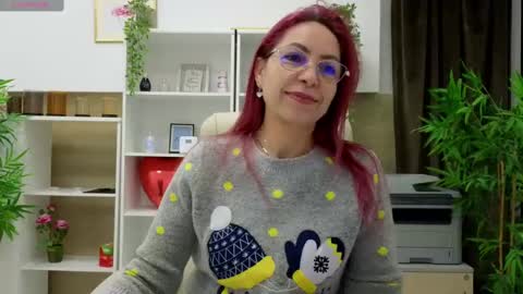 dirty_mature online show from February 10, 6:31 am