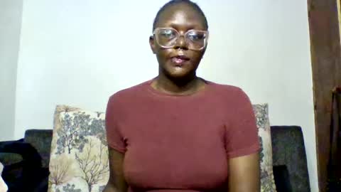 Snapshot of dirty_sweet_1 chatting on June 17, 6:20 pm ELLE online show from June 17, 6:20 pm