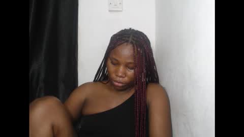 Snapshot of dirtyangel70 chatting on March 2, 7:43 pm Dirtyangel online show from March 2, 7:43 pm