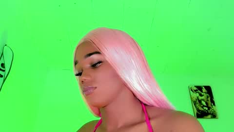 Naomy  online show from October 7, 4:04 pm