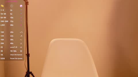 Snapshot of dirtylittleslutt_ chatting on September 24, 2:59 am Nemesis online show from September 24, 2:59 am