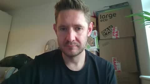 Exhibitionist Ben online show from June 8, 12:38 pm