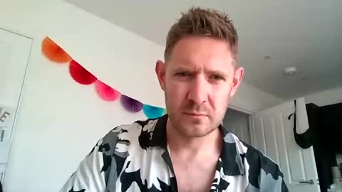 Exhibitionist Ben online show from July 10, 8:07 am