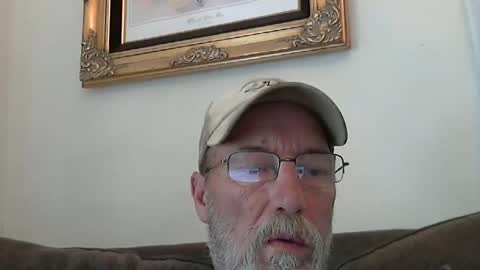 Snapshot of dirtynastyoldman chatting on March 11, 6:19 pm dirtynastyoldman online show from March 11, 6:19 pm