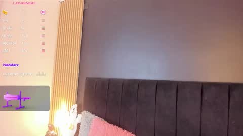 Soffie - Valentina - Yuya  Astro online show from October 31, 11:55 am