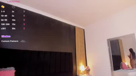 Soffie - Valentina - Yuya  Astro online show from February 26, 11:37 pm