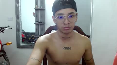 dirtyslimlatin online show from November 27, 2:35 am