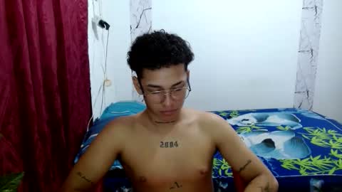 dirtyslimlatin online show from December 17, 6:03 pm